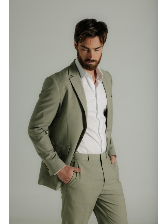 Americana de traje slim fit...