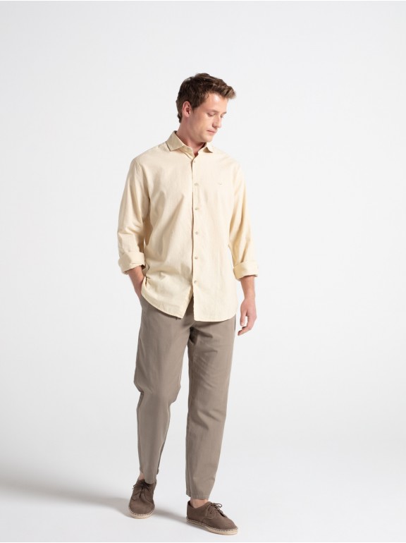 Pantalón de lino con pinzas