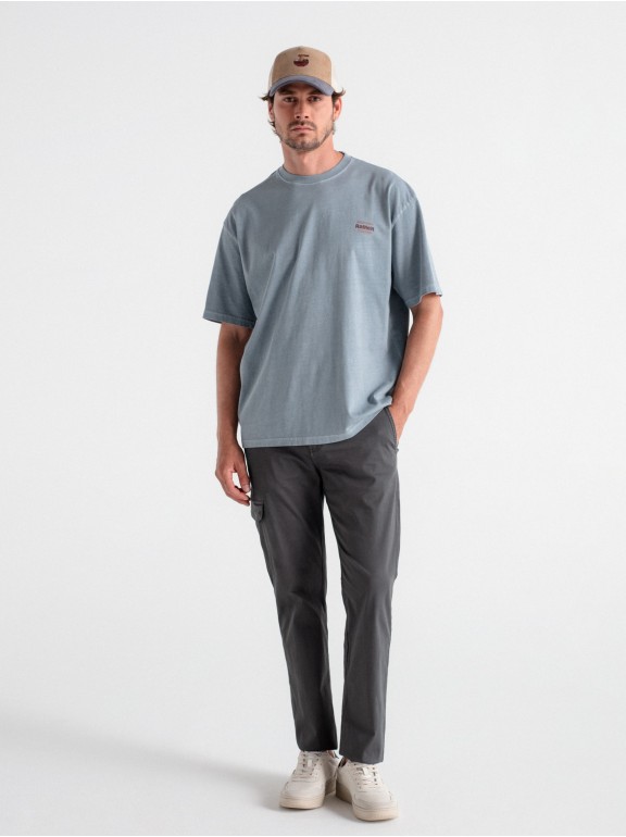 Pantalón regular fit cargo...